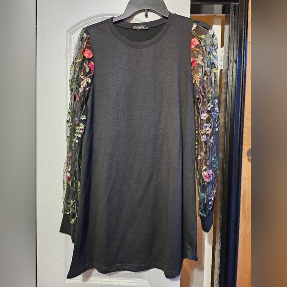 Shein Lace Embroidered Mini Dress - Picture 1 of 5